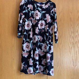 Floral black dress, size small